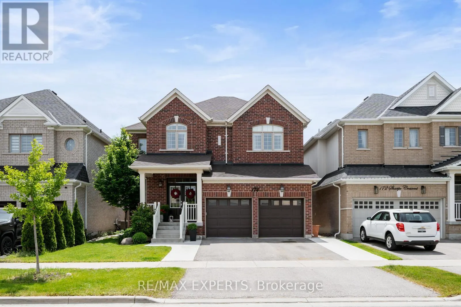 174 SHARPE CRESCENT