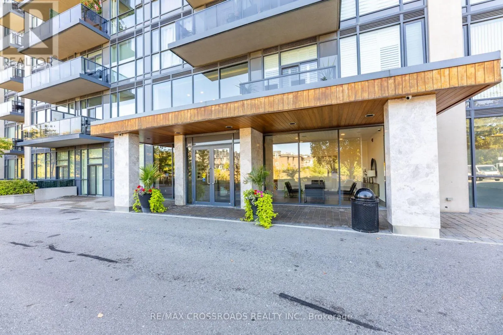 610 - 4700 HIGHWAY 7 RD