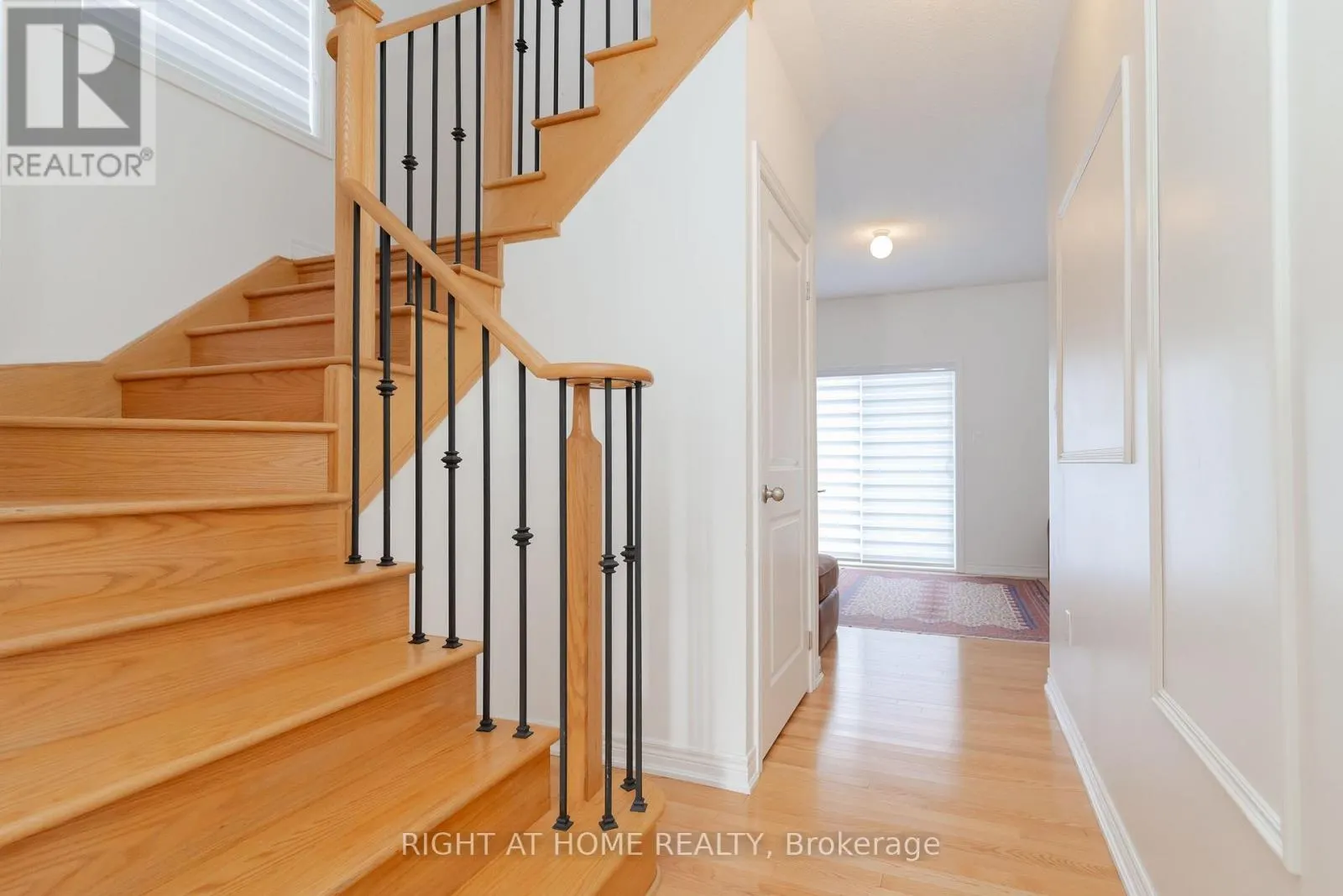 12 GLOBEMASTER LANE