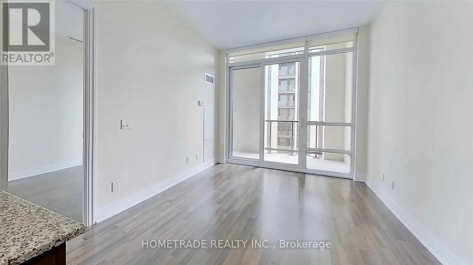1404 - 9085 JANE STREET