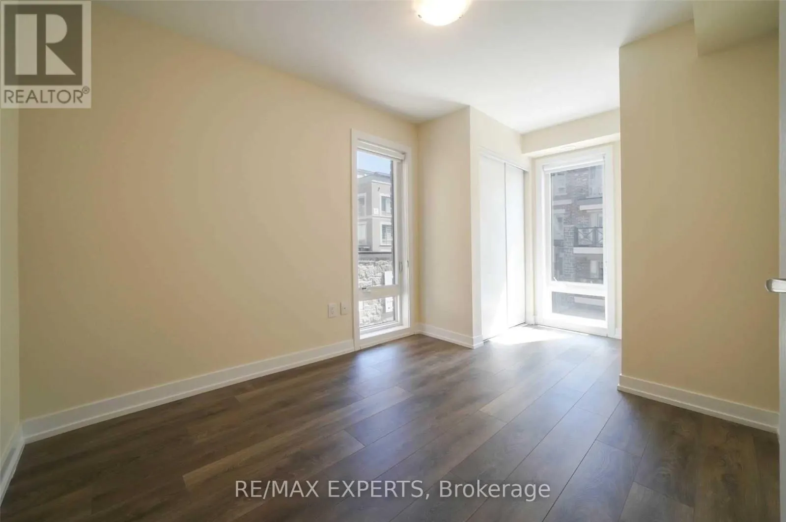 2230 - 10 WESTMEATH LANE