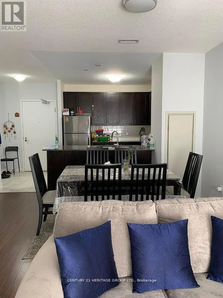 714 - 7325 MARKHAM ROAD