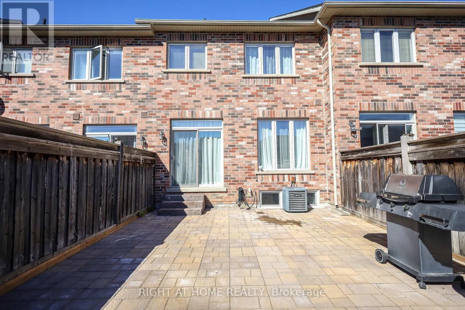 47 MILLHOUSE COURT