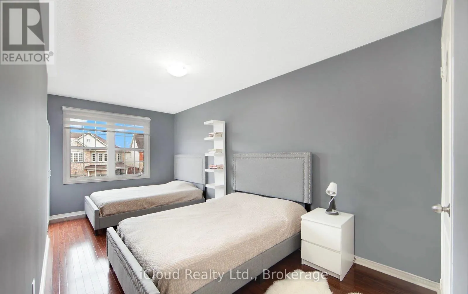 18 MEADOWHAWK TRAIL