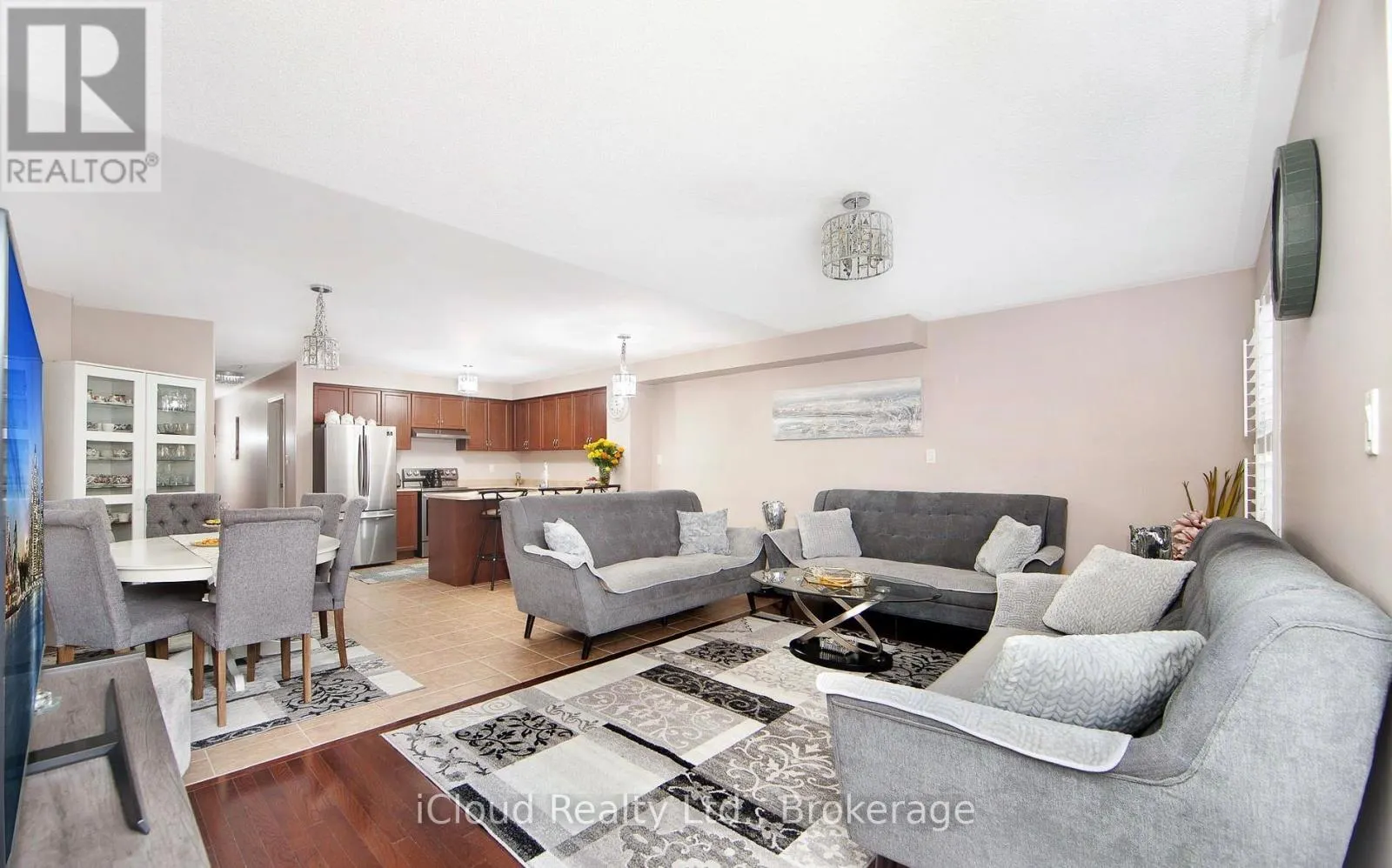 18 MEADOWHAWK TRAIL