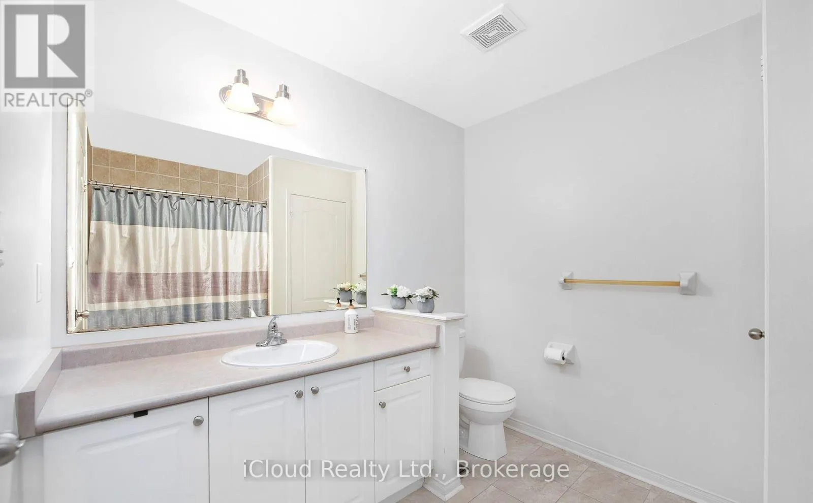 18 MEADOWHAWK TRAIL