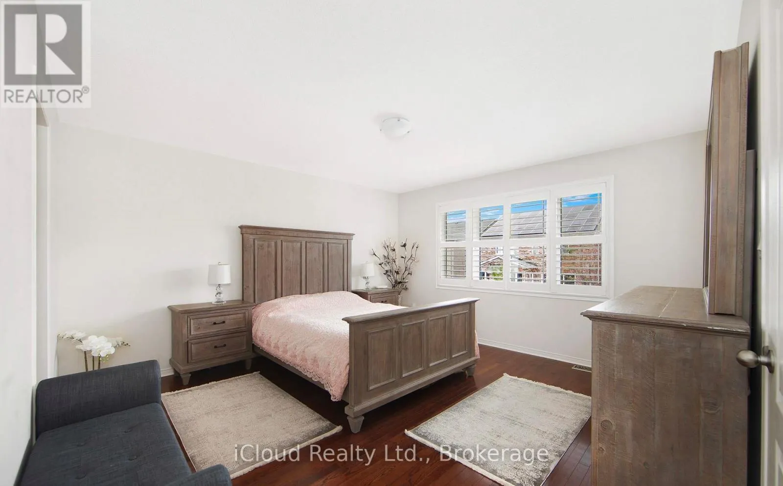 18 MEADOWHAWK TRAIL
