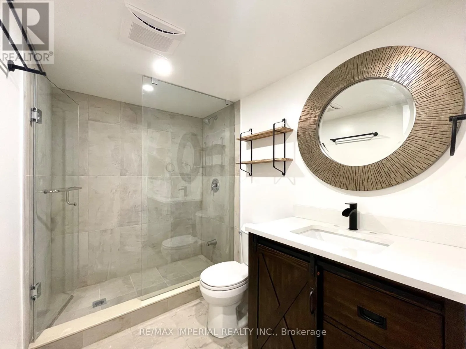 BSMT - 40 BREWSLAND CRESCENT