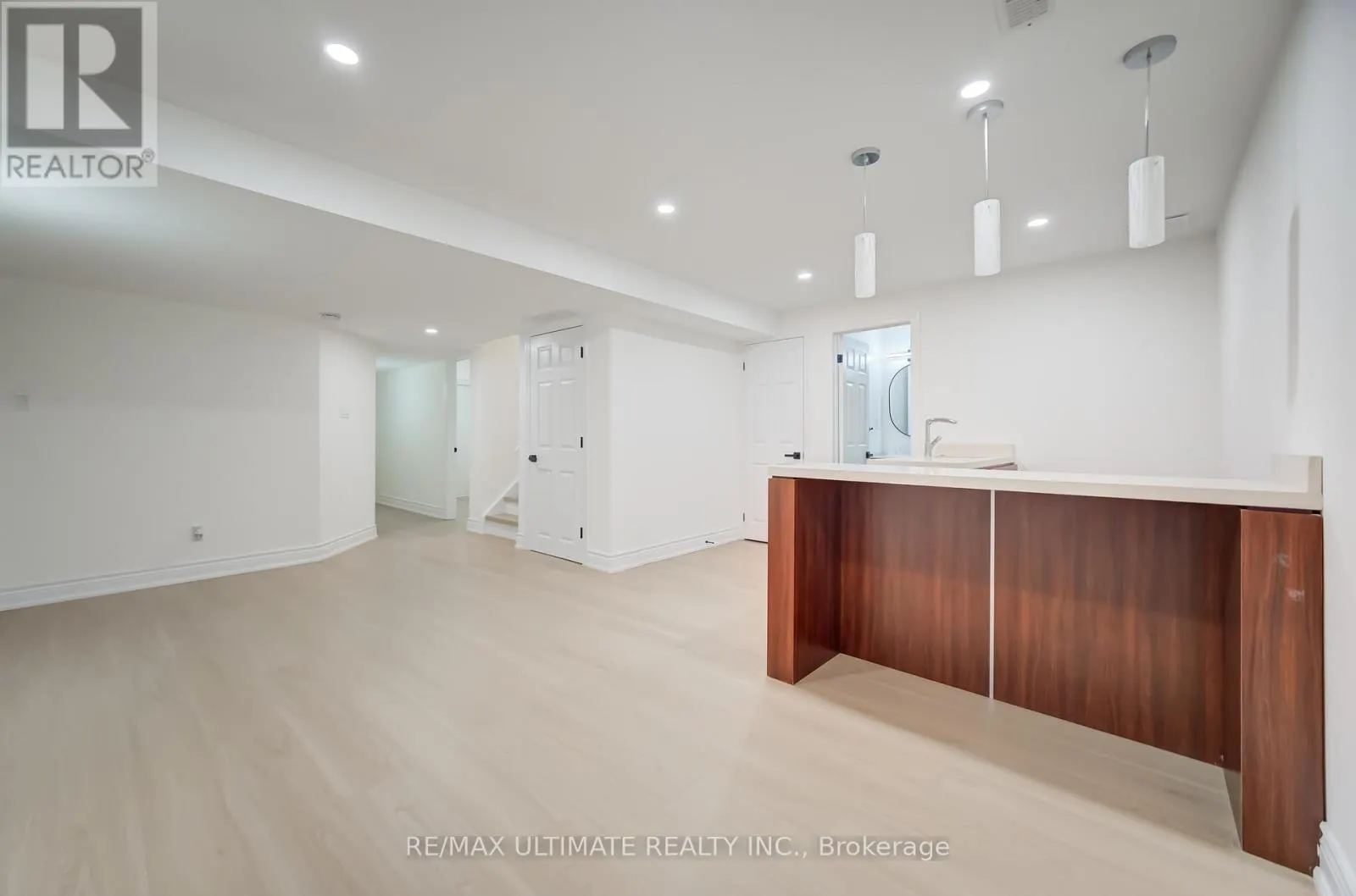 11 DRUM STREET