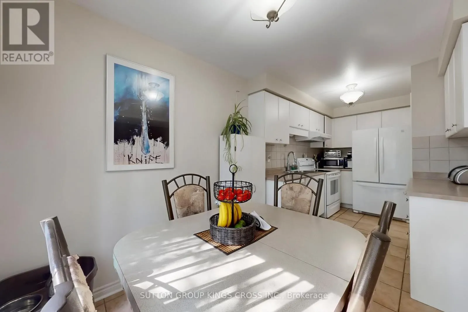 63 MISTLEFLOWER COURT
