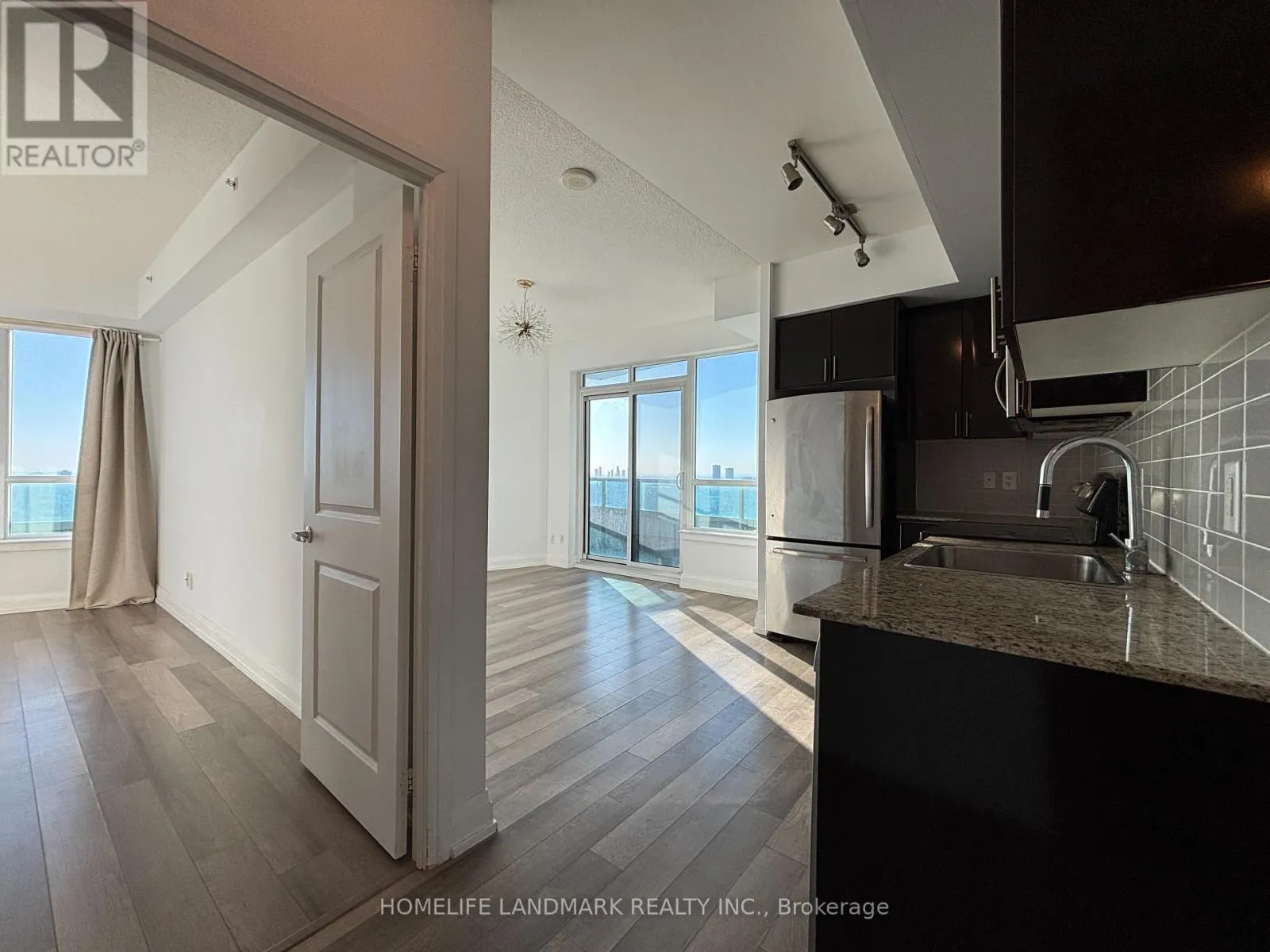 2508 - 7171 YONGE STREET
