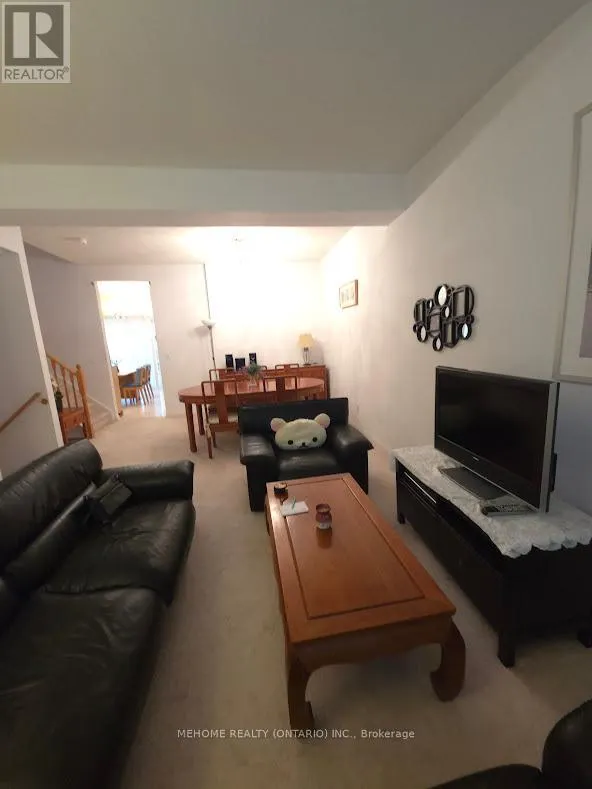 6 - 15 ST MORITZ WAY
