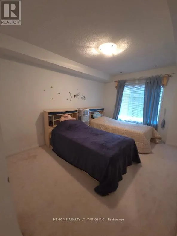 6 - 15 ST MORITZ WAY