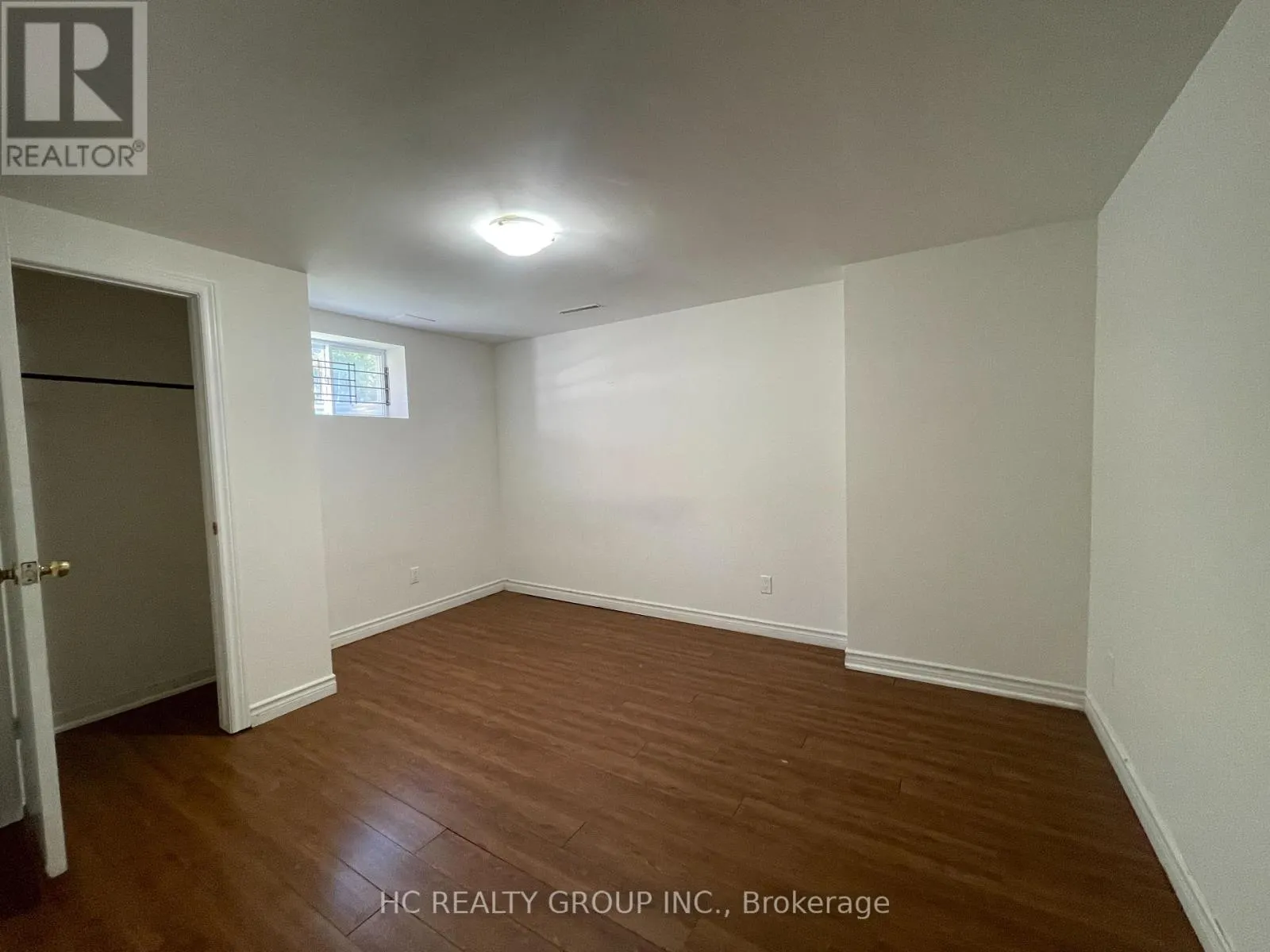BASEMENT - 516 LYNETT CRESCENT