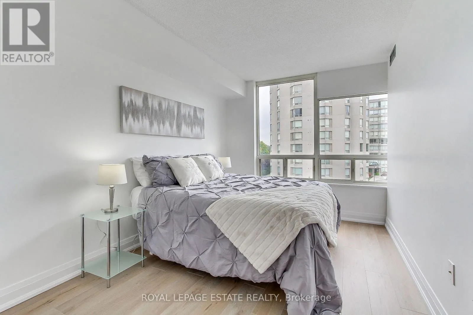 407 - 175 CEDAR AVE AVENUE