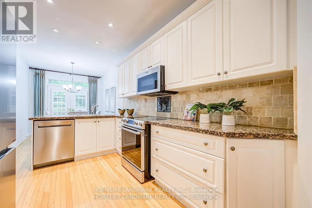 4 - 280 PARADELLE DRIVE