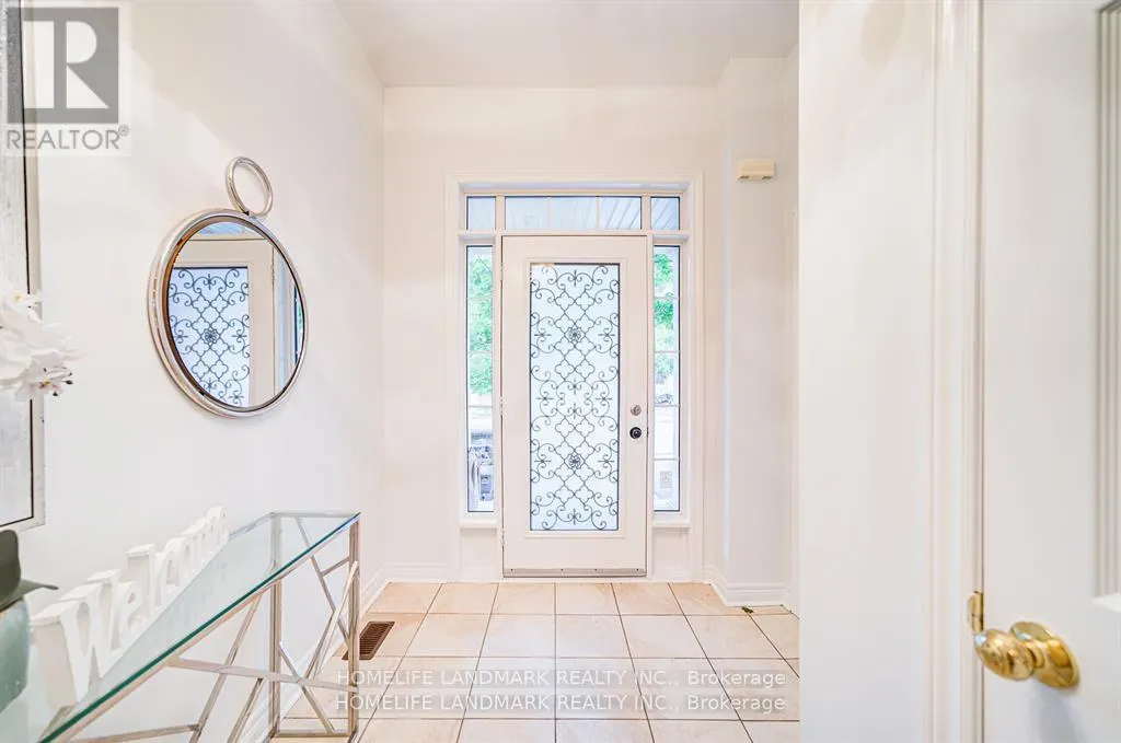 4 - 280 PARADELLE DRIVE