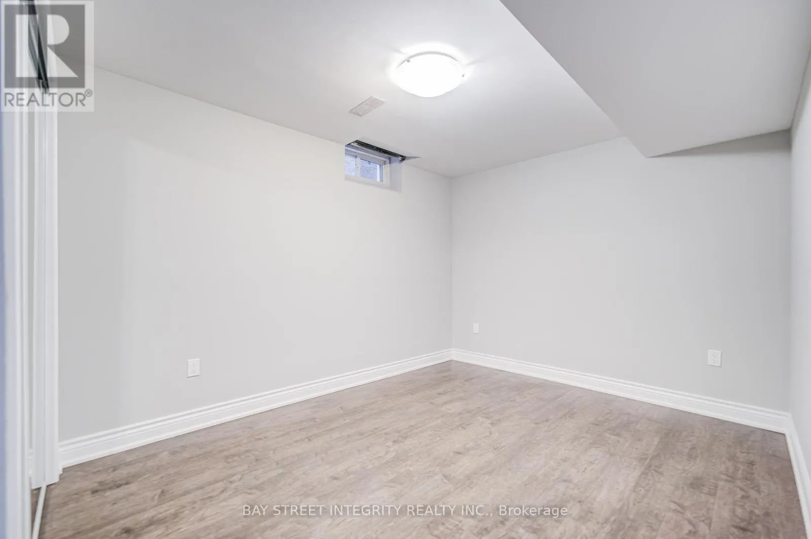 108 CATALPA CRESCENT