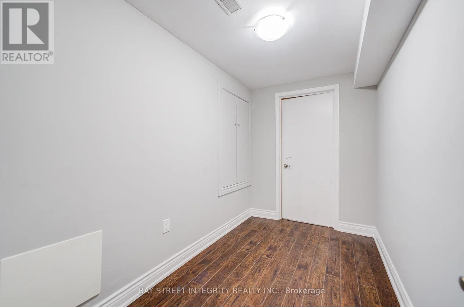 108 CATALPA CRESCENT