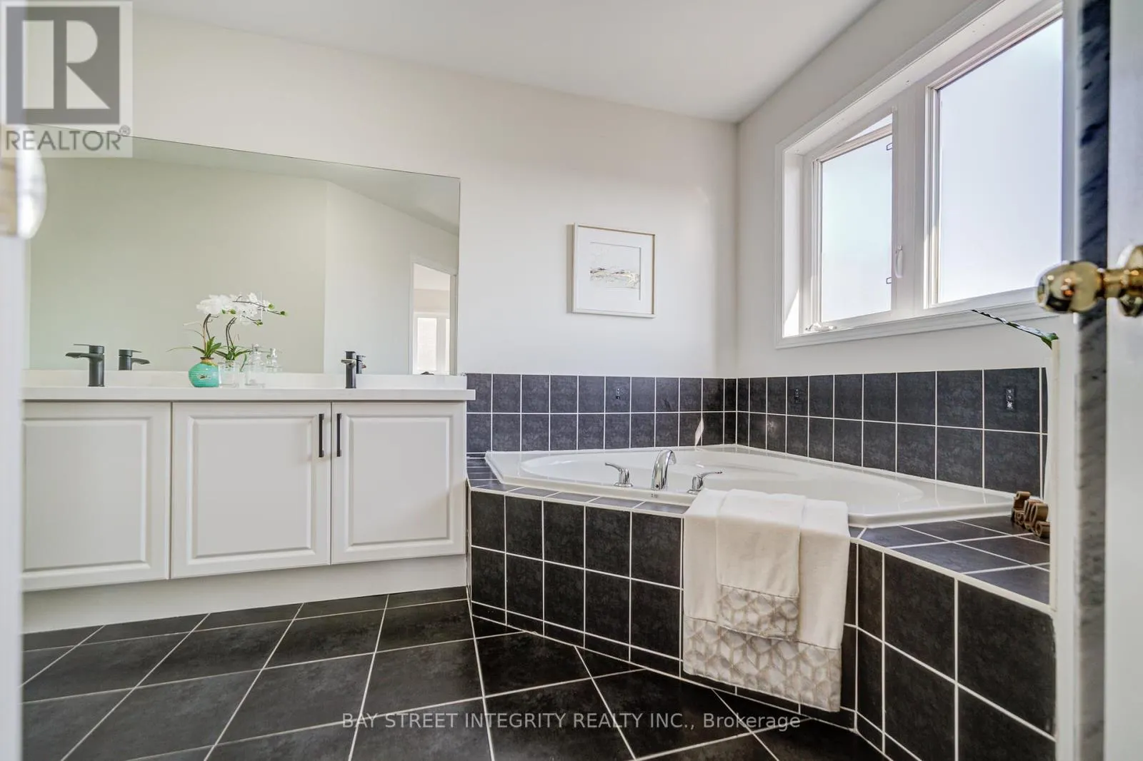 108 CATALPA CRESCENT