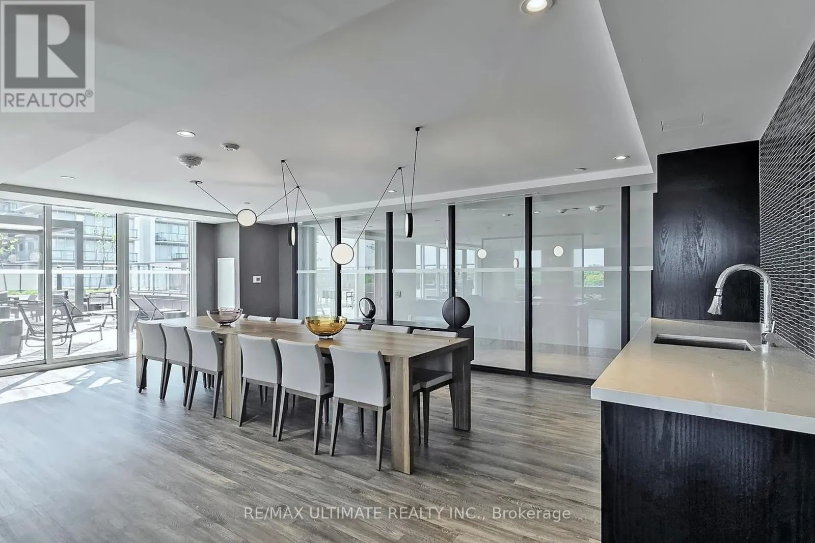 1203 - 185 DEERFIELD ROAD