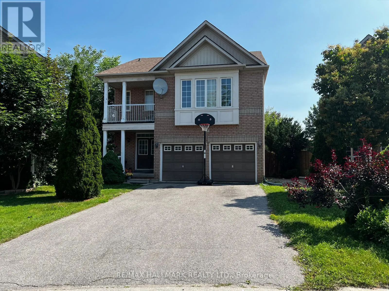 85 WATKINS GLEN CRESCENT