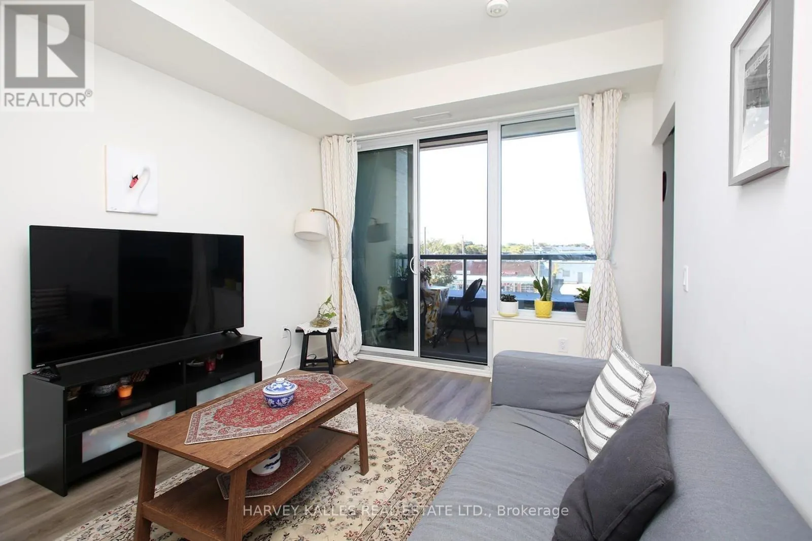 305 - 185 DEERFIELD ROAD