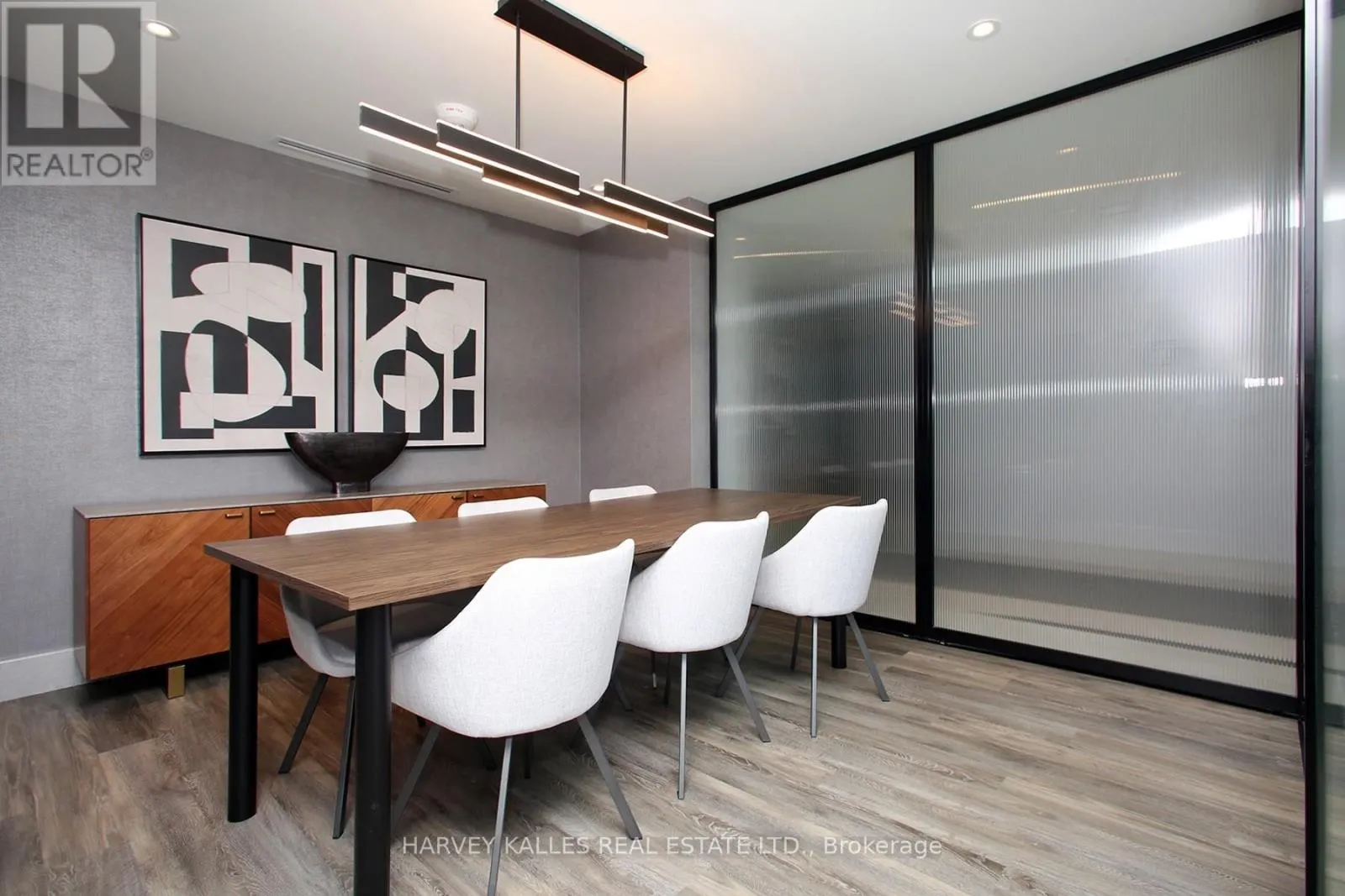 305 - 185 DEERFIELD ROAD