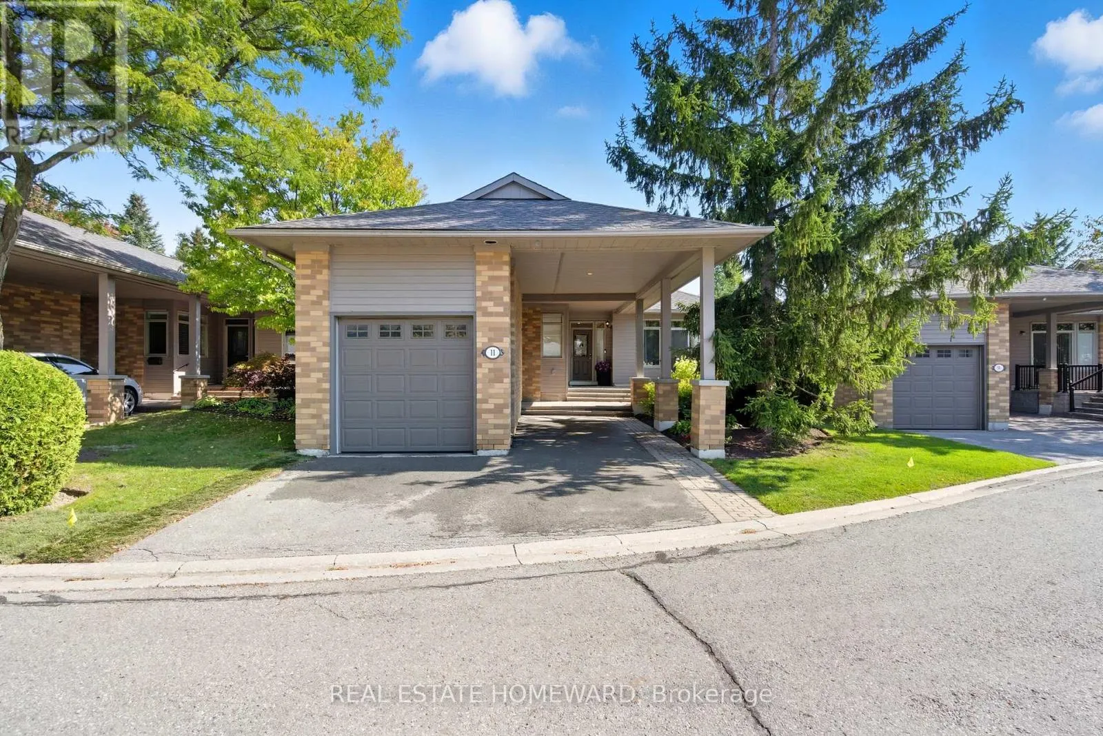 11 LOON HARBOUR WAY