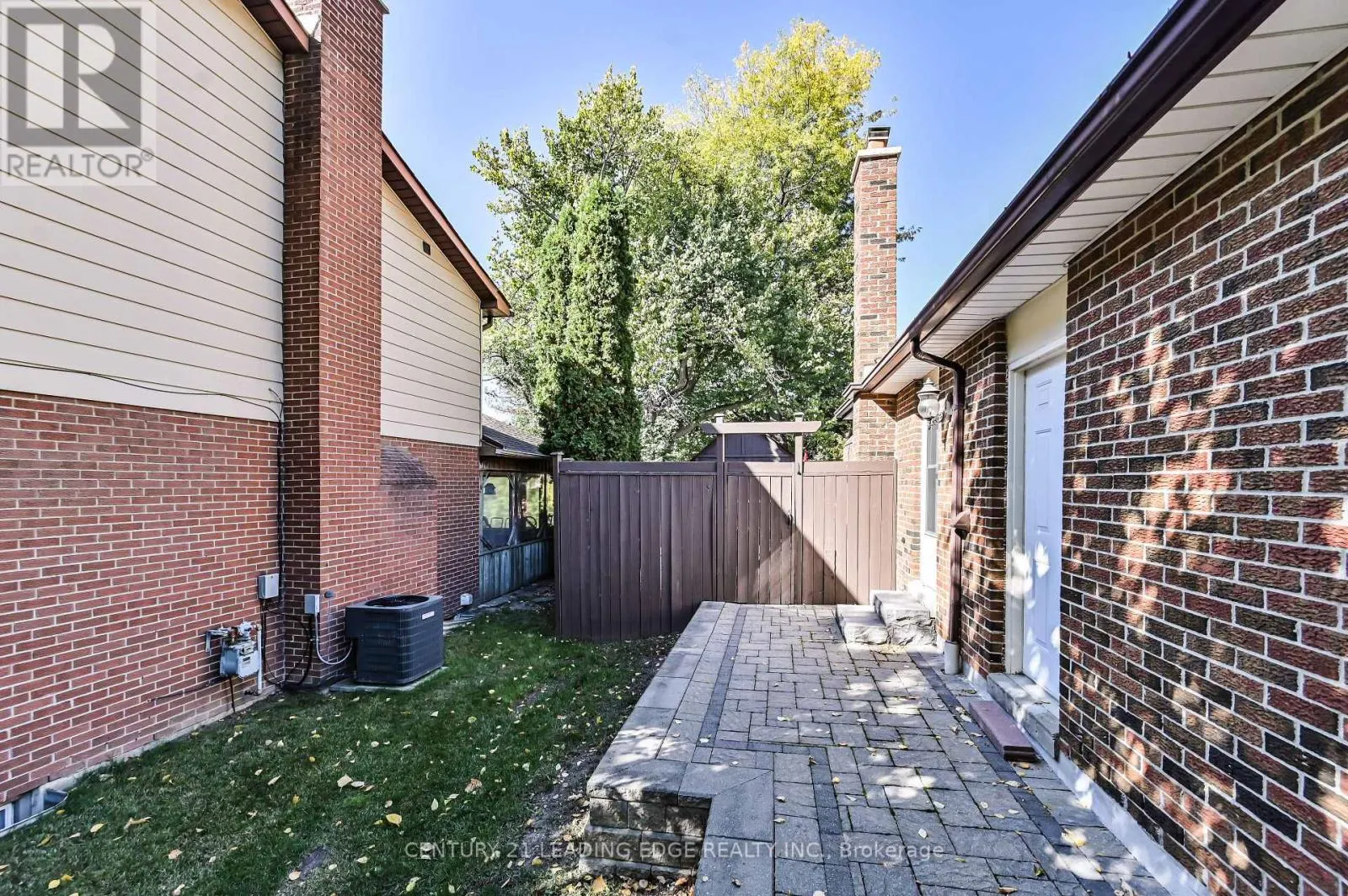 50 SIR GAWAINE PLACE