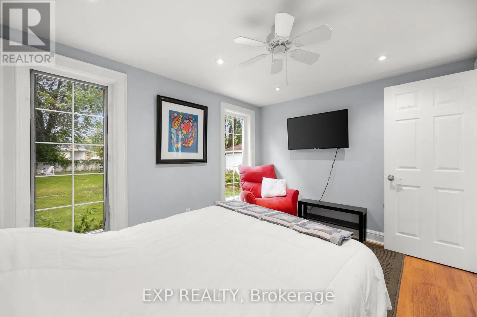156 BEACH ROAD