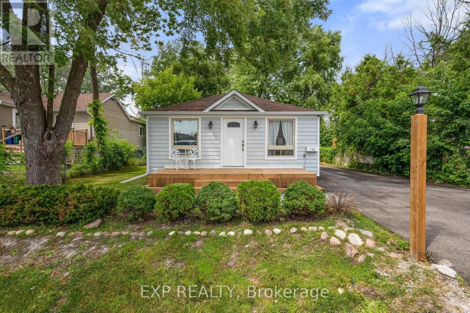 156 BEACH ROAD