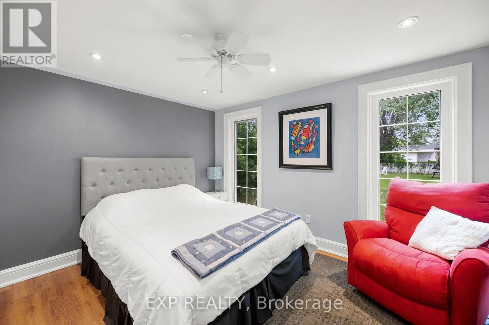 156 BEACH ROAD