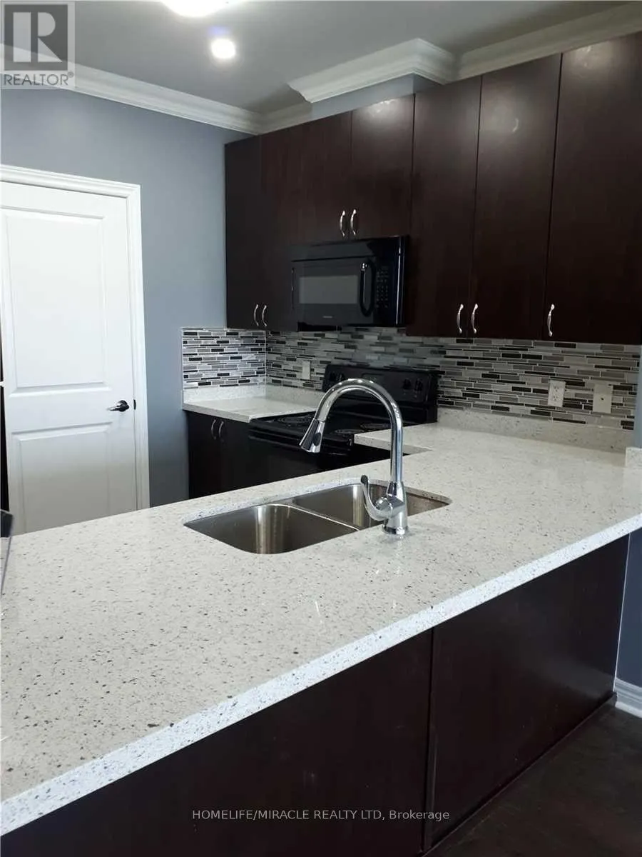 520 - 7400 MARKHAM ROAD