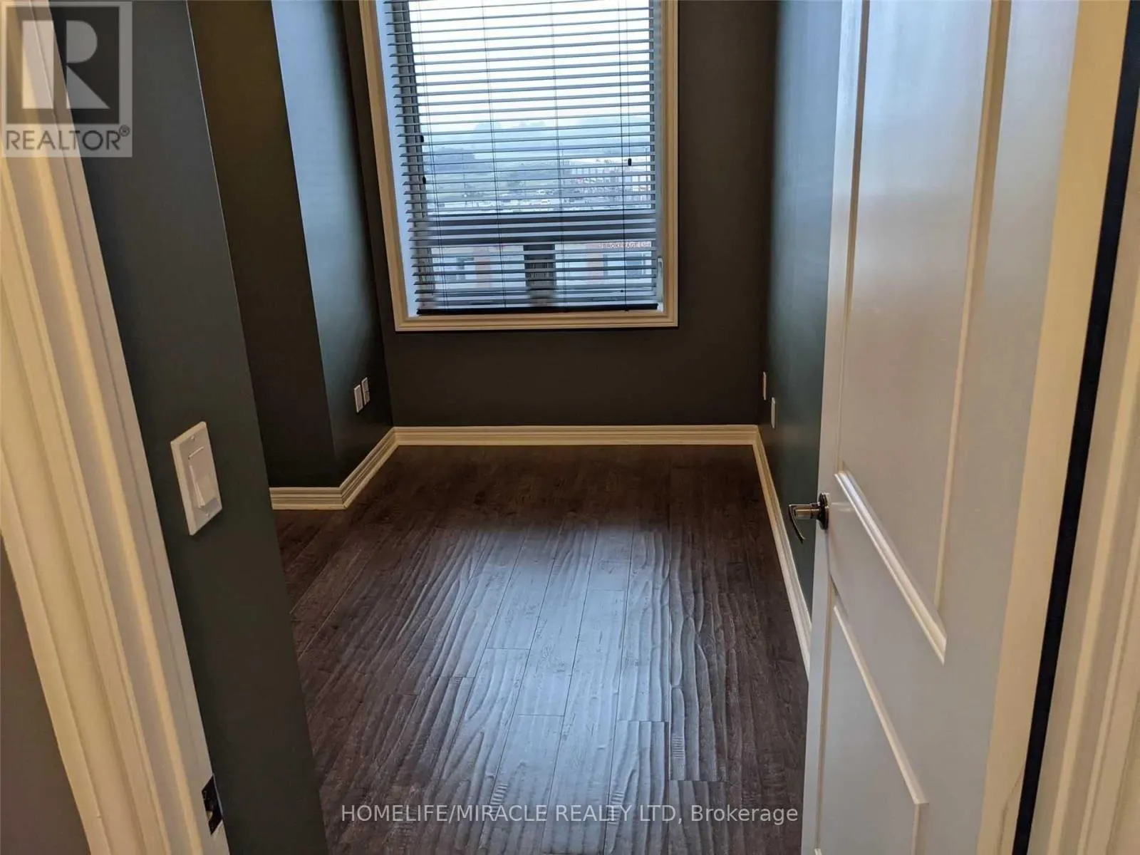 520 - 7400 MARKHAM ROAD