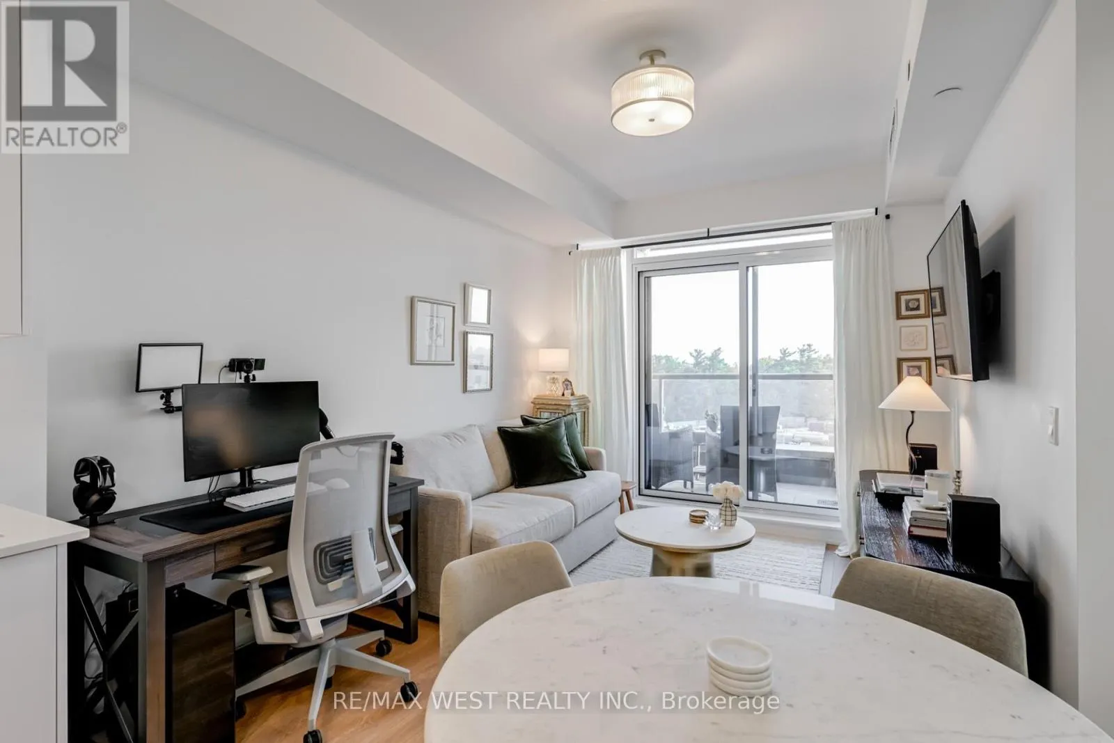 511 - 474 CALDARI ROAD