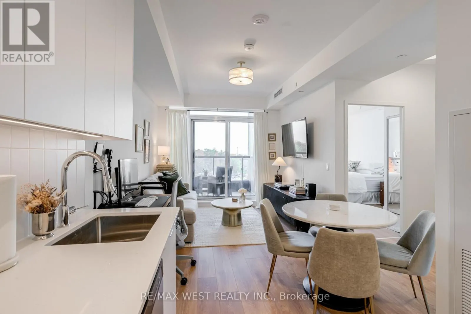 511 - 474 CALDARI ROAD