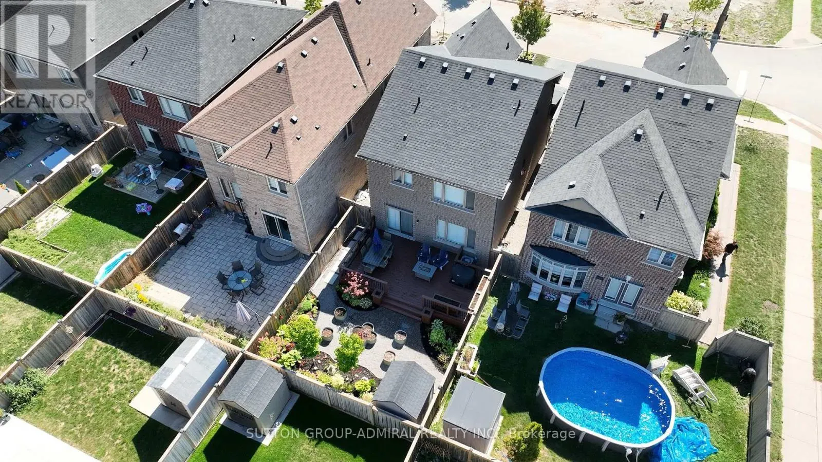 6 ANDREETA DRIVE