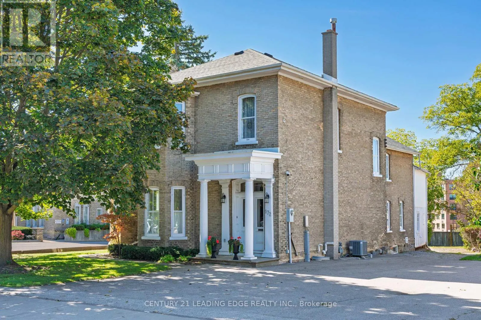 172 MAIN STREET N