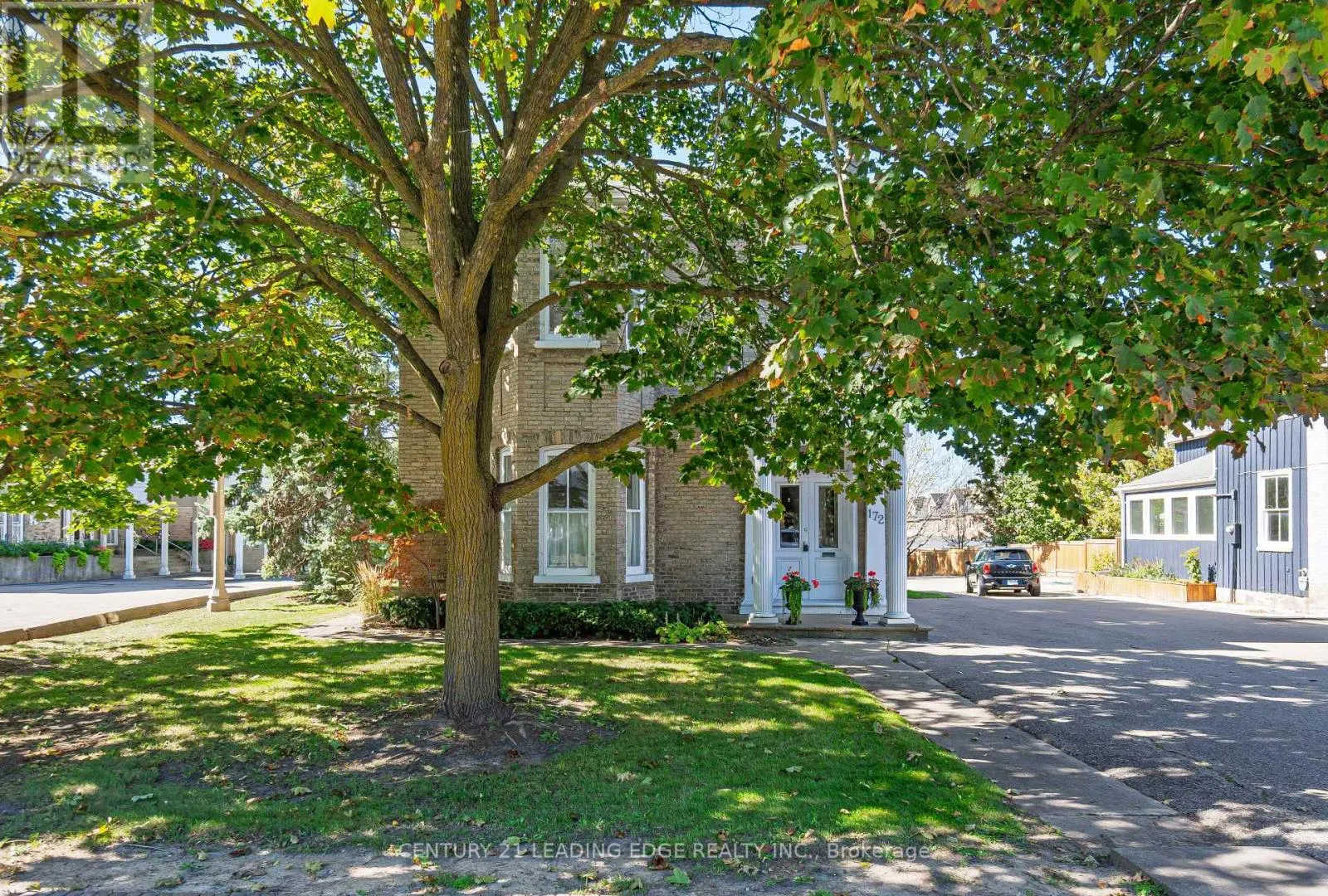172 MAIN STREET N