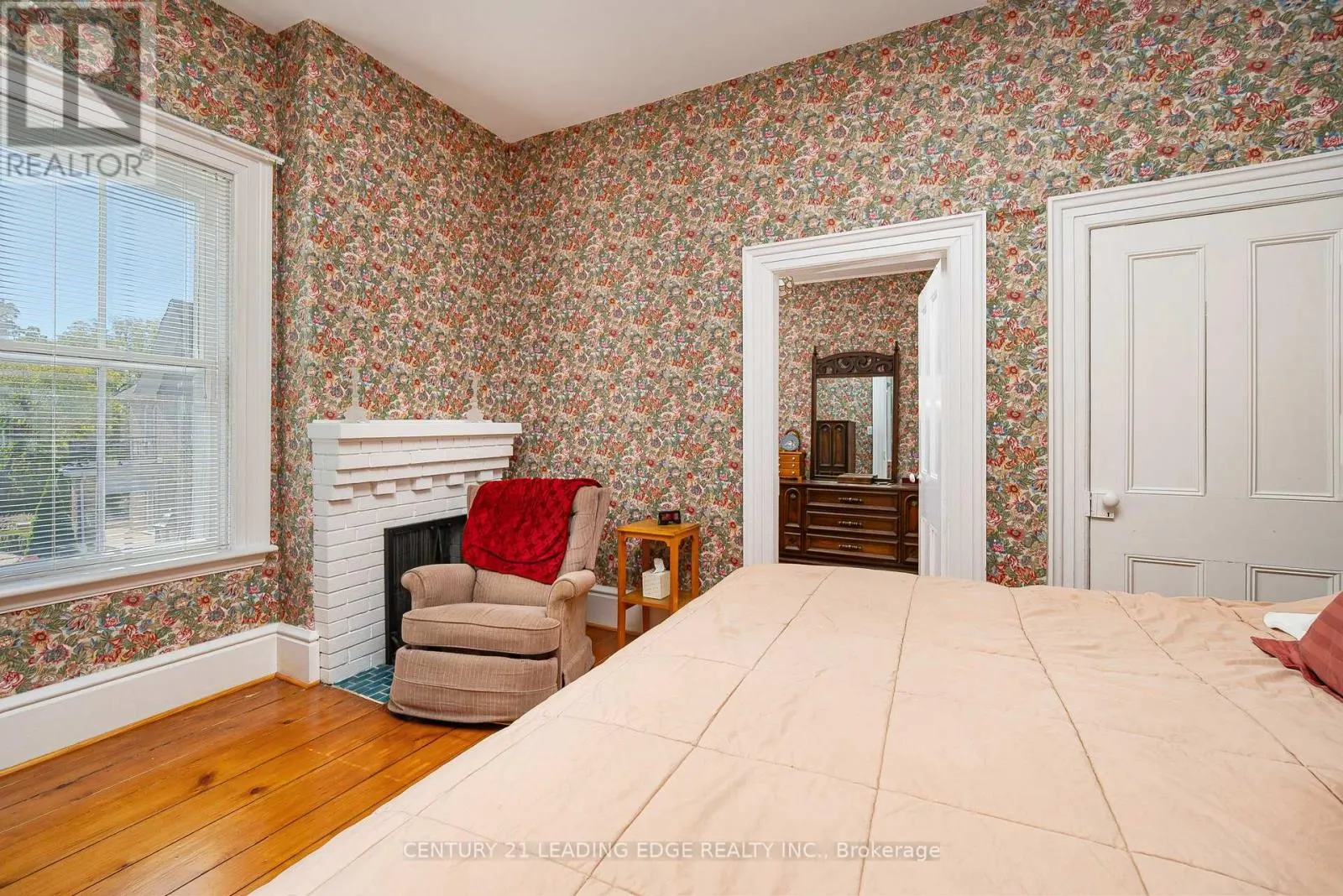 172 MAIN STREET N