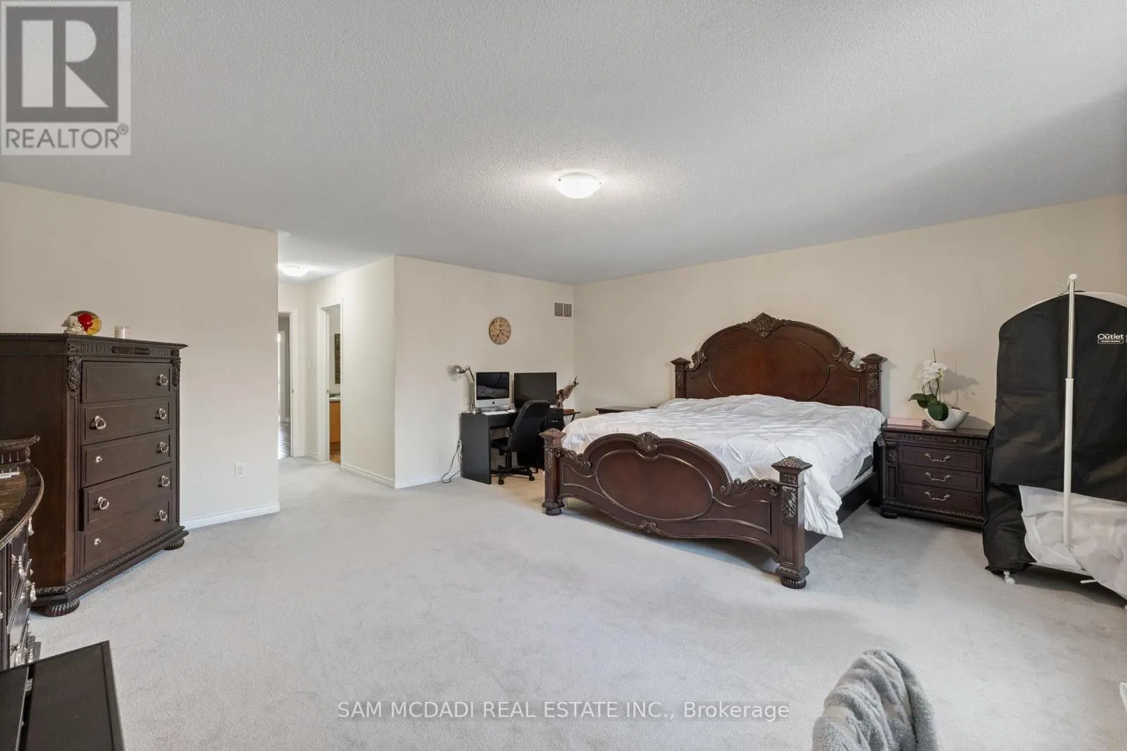 30 ZACHARY PLACE