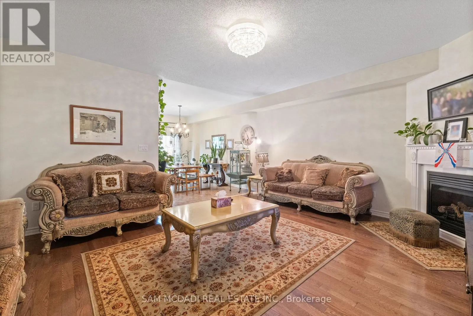 30 ZACHARY PLACE