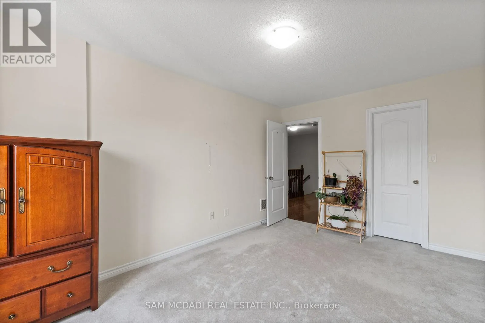 30 ZACHARY PLACE