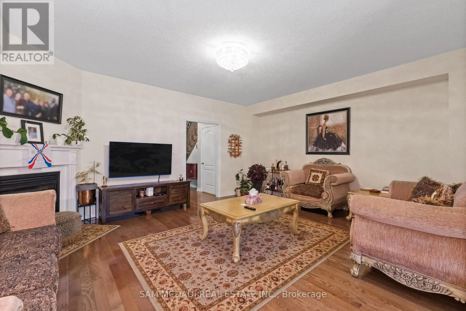 30 ZACHARY PLACE