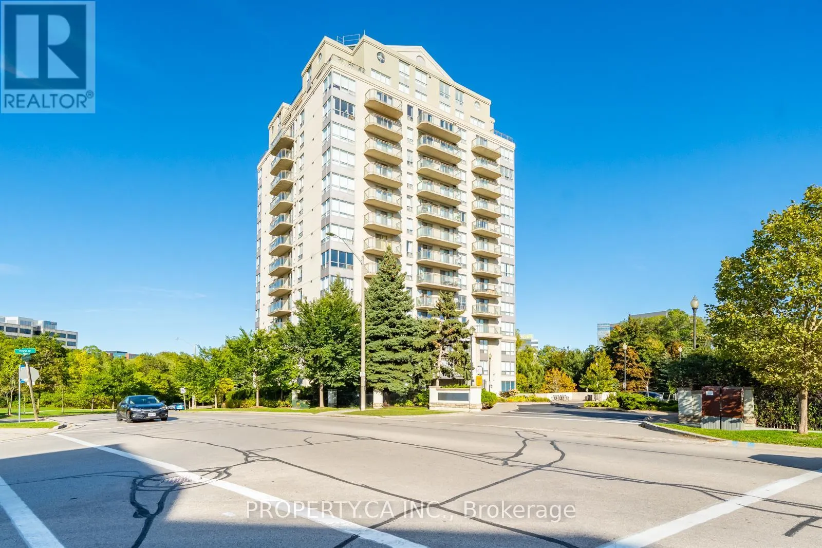 303 - 399 SOUTH PARK ROAD