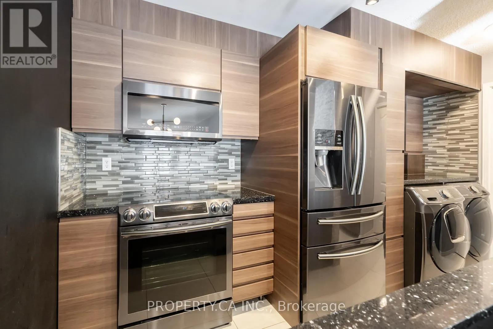 303 - 399 SOUTH PARK ROAD