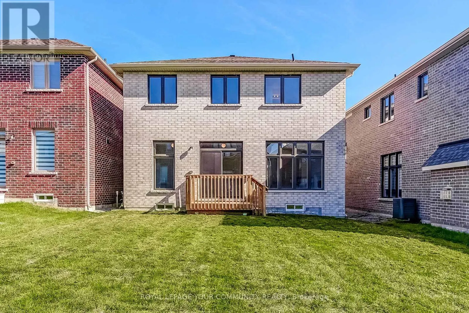 22 SAM BATTAGLIA CRESCENT