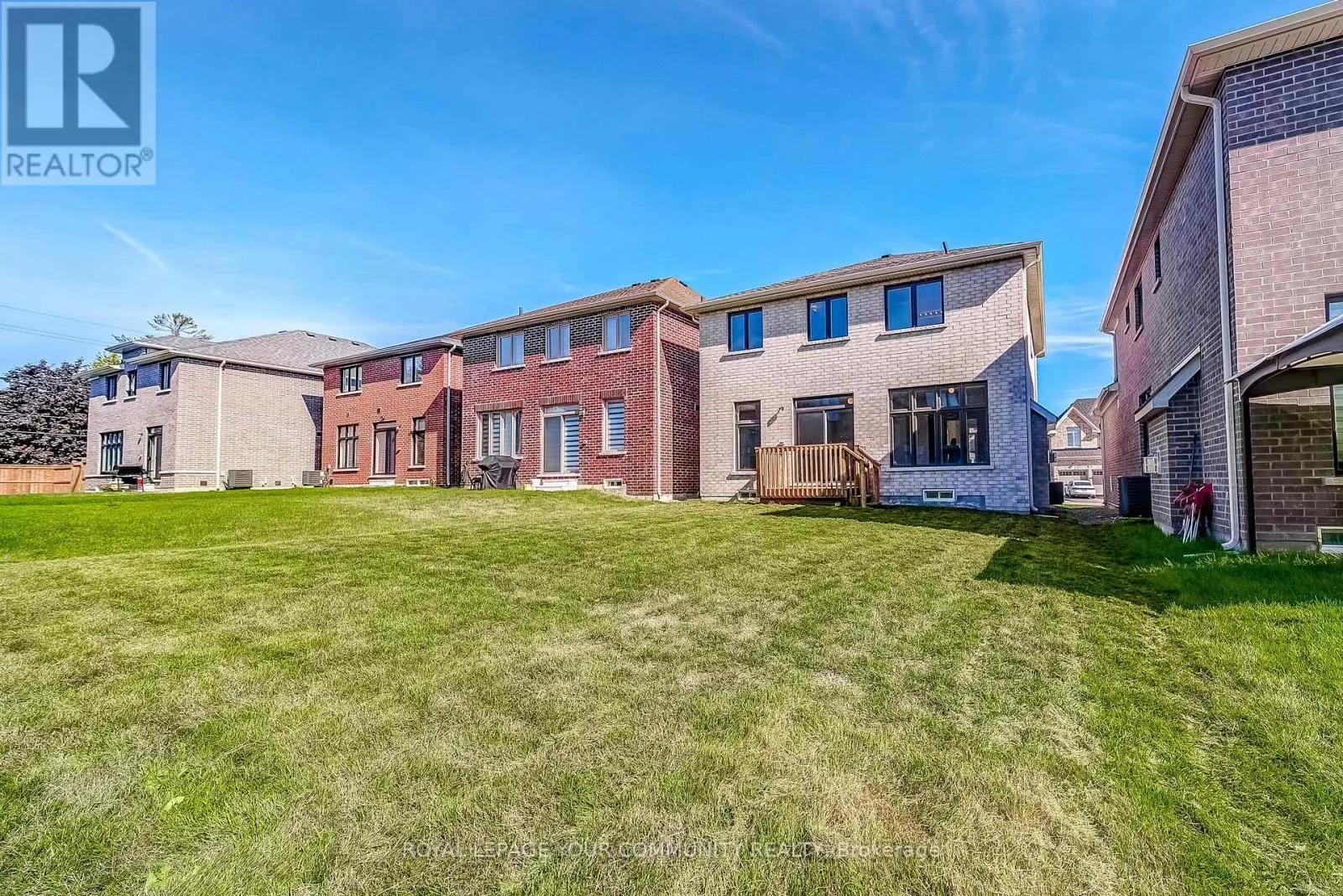 22 SAM BATTAGLIA CRESCENT