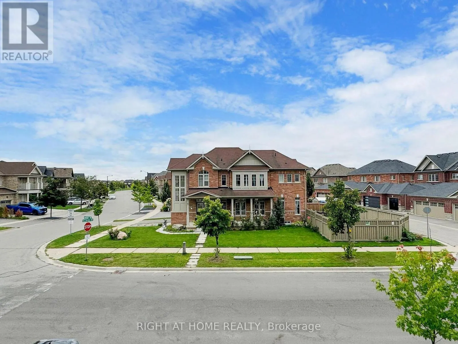 279 MOODY DRIVE